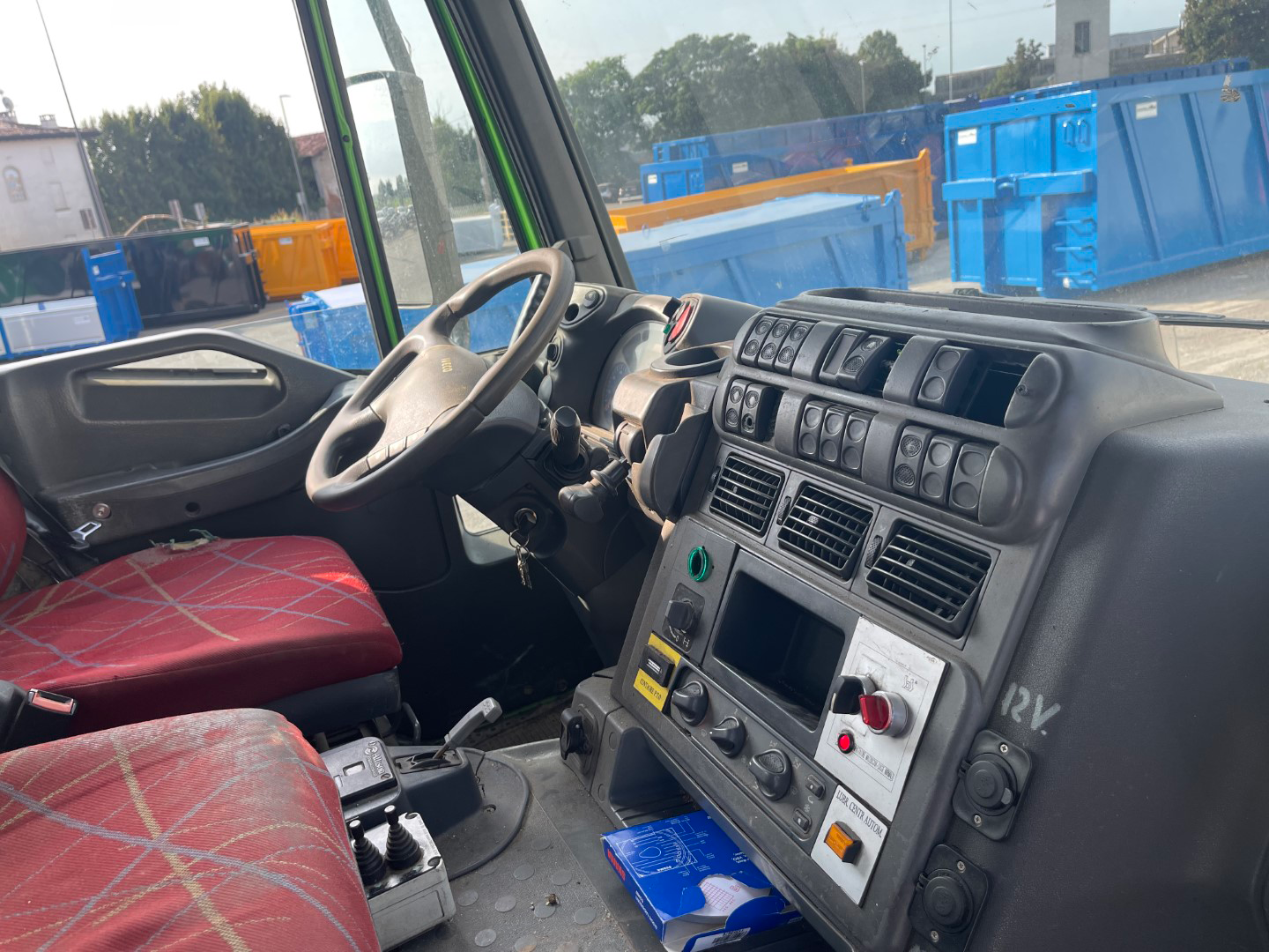 Camion IVECO Usato US-481 - immagine 10