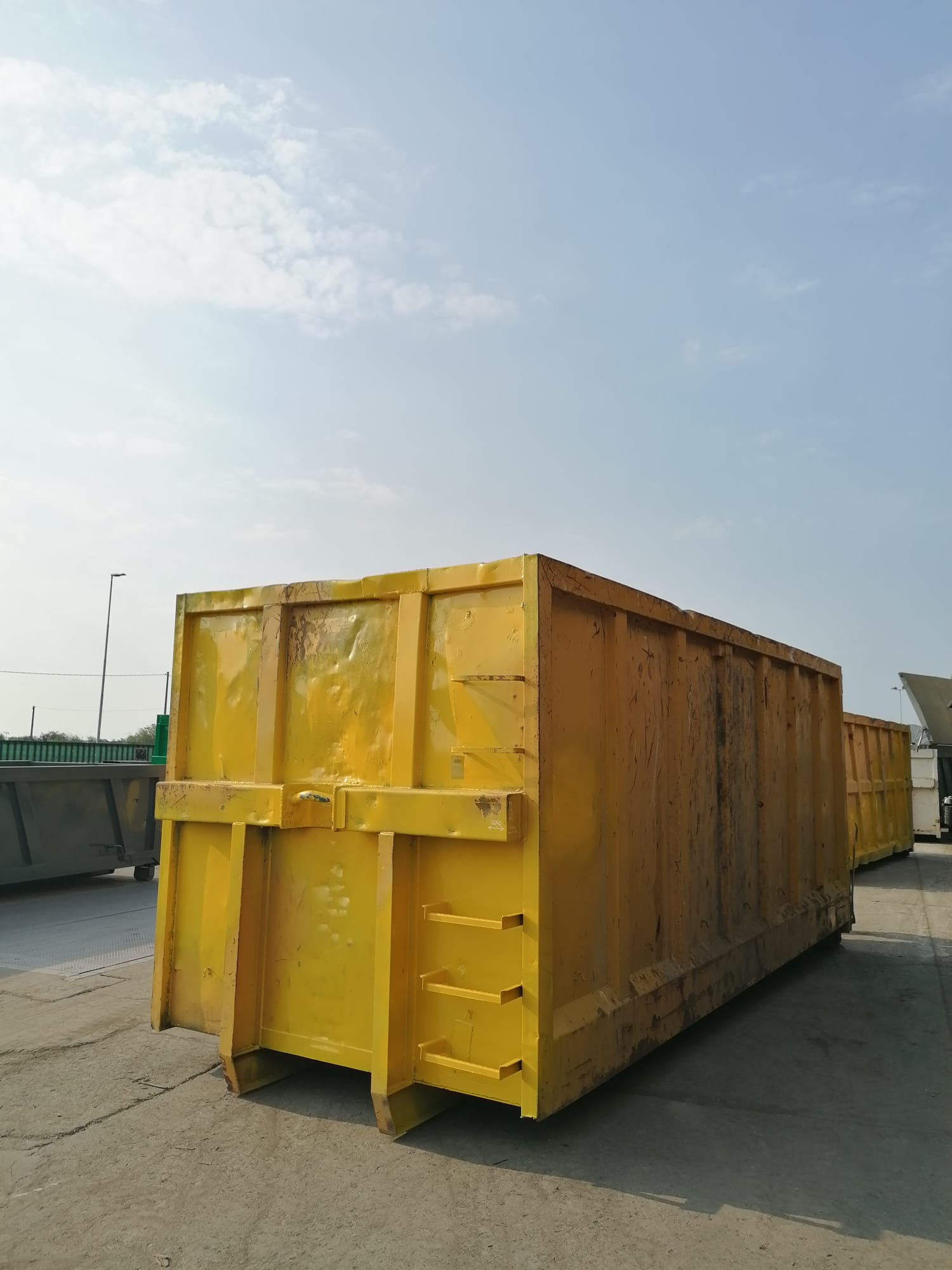 Gebruikte container US-730